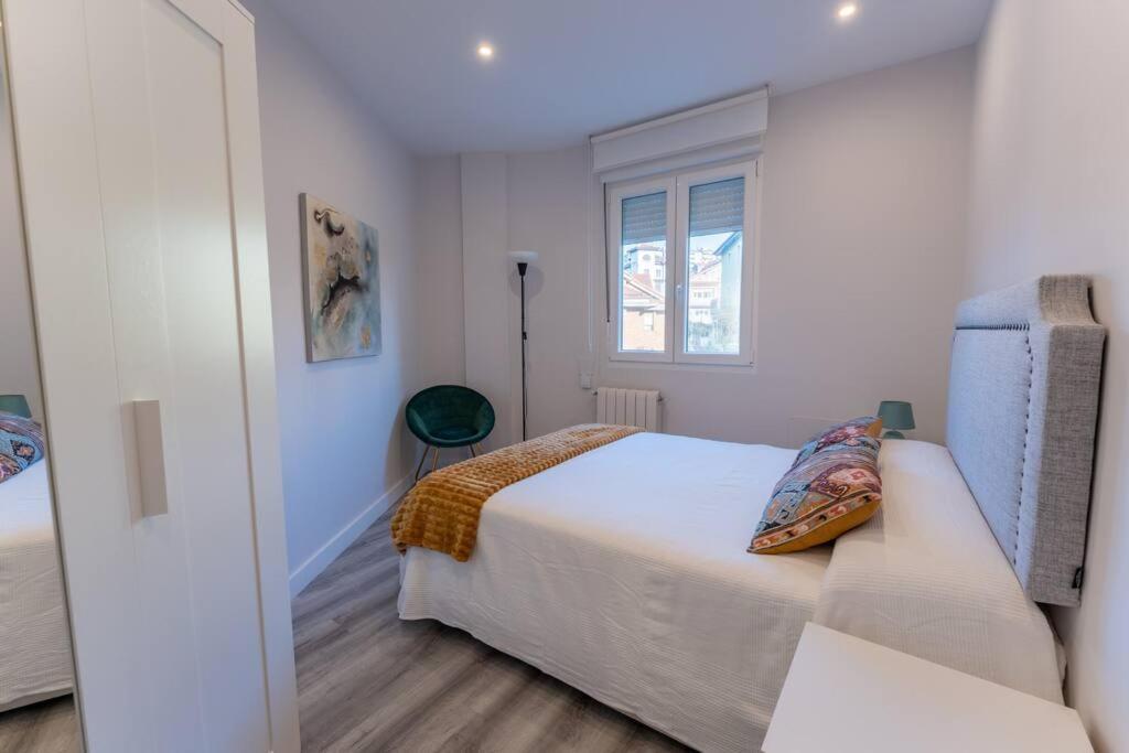 Valdecilla Center Apartment Santender Kültér fotó